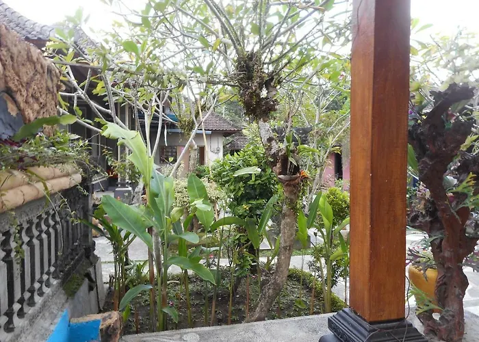 Milla * Sidemen (Bali)