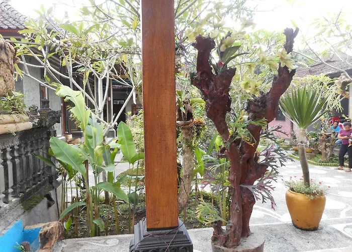Milla Sidemen (Bali)