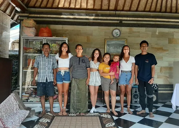 Milla * Sidemen (Bali)